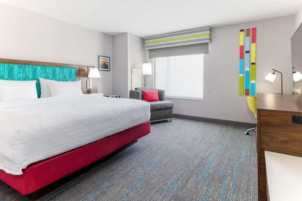 Images Hampton Inn & Suites Porter Ranch Los Angeles