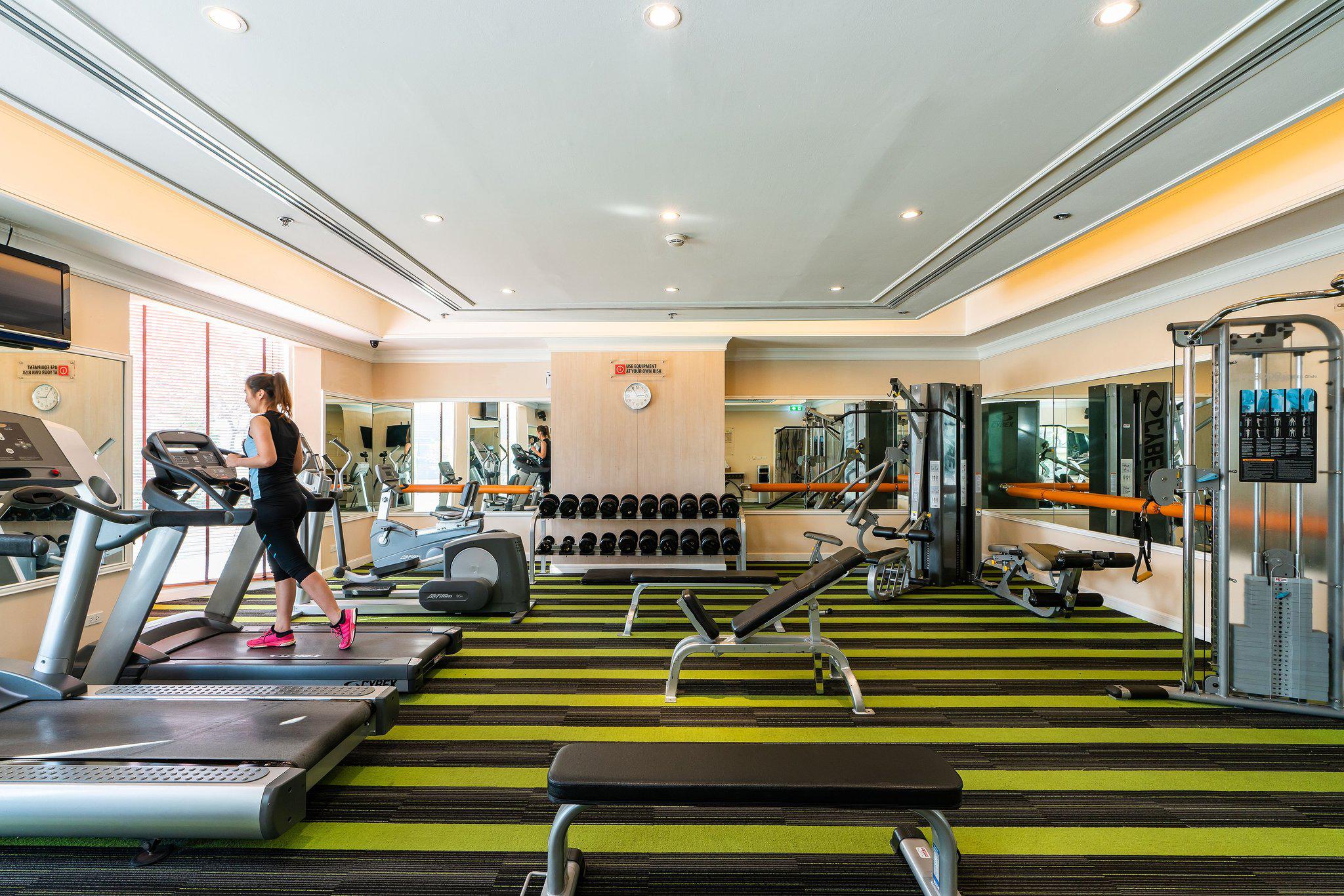 Holiday Inn Bangkok Silom by IHG