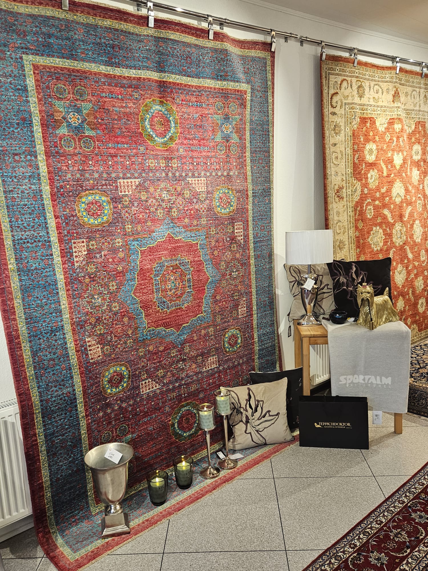 Bild 9 von Teppichdoktor Galerie & Interieur