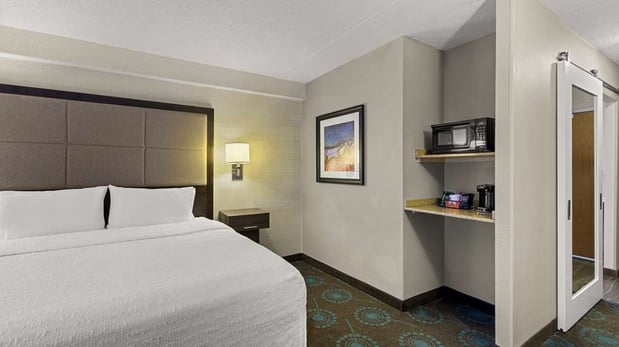 Images Hampton Inn Bloomington