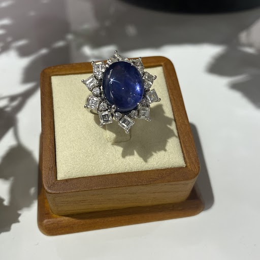 Images 買取専門店  KOMEHYO  (コメ兵)  広島三越