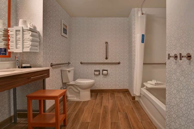 Images Hampton Inn & Suites Clearwater/St. Petersburg-Ulmerton Road, FL