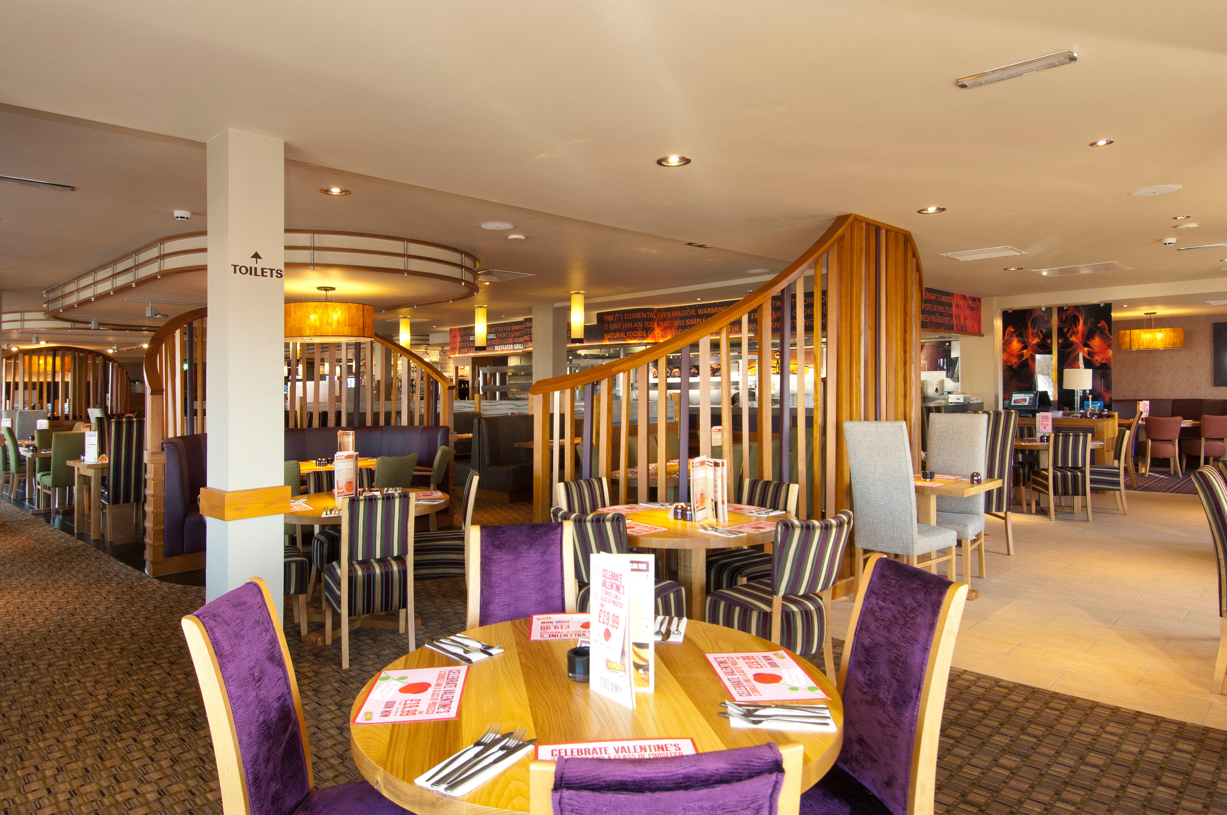 Beefeater restaurant interior Premier Inn Newton Abbot hotel Newton Abbot 03333 219234