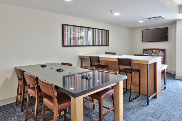 Images Holiday Inn Express & Suites Albuquerque Historic Old Town by IHG