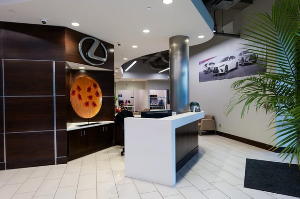Images Lexus of Kendall Service