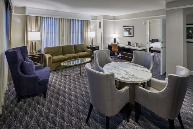 Images Hilton President Kansas City