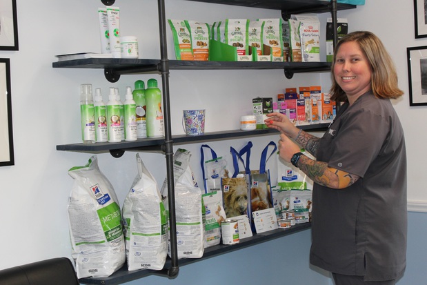 Images VCA Whispering Pines Animal Hospital
