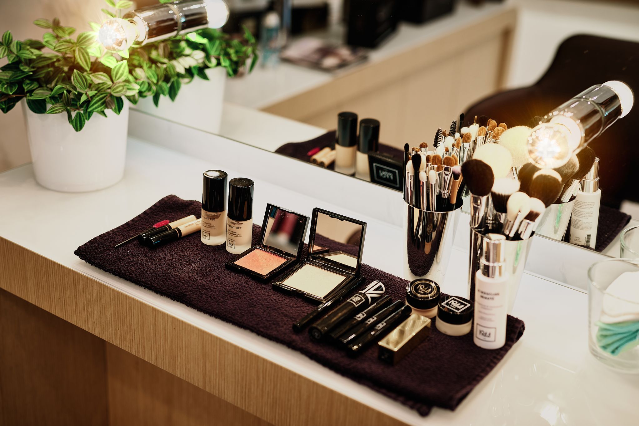 Bilder Salon Millennium By Eve