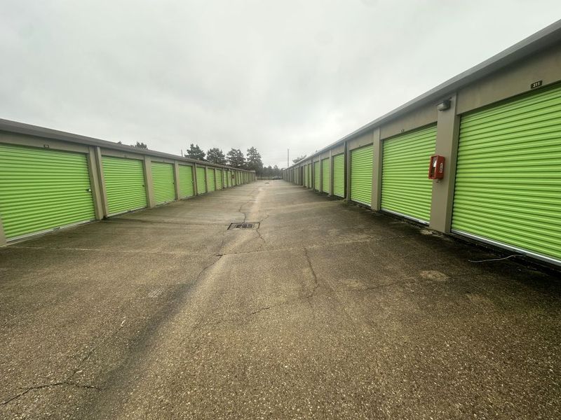 Extra Space Storage Image