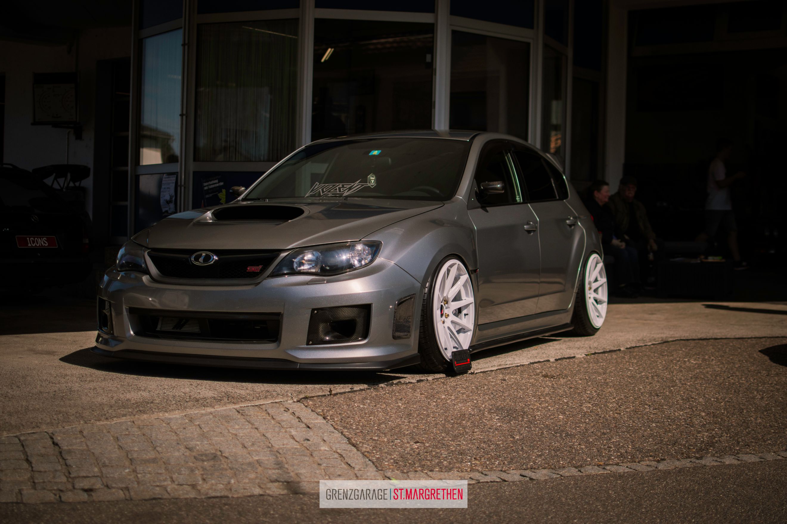 Bilder Grenzgarage AG