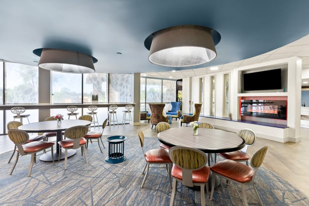 Images Holiday Inn Express Atlanta Galleria-Ballpark Area by IHG
