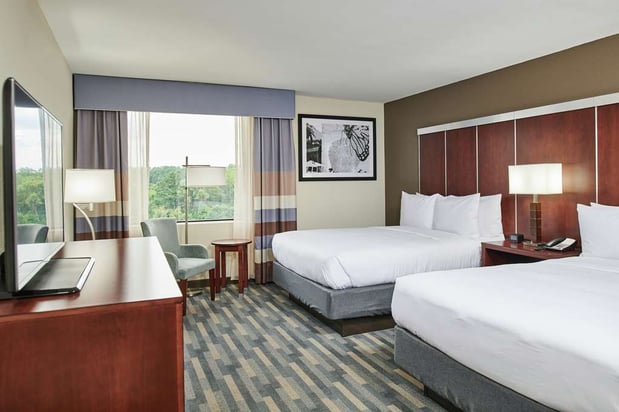 Images DoubleTree by Hilton Raleigh Crabtree Valley