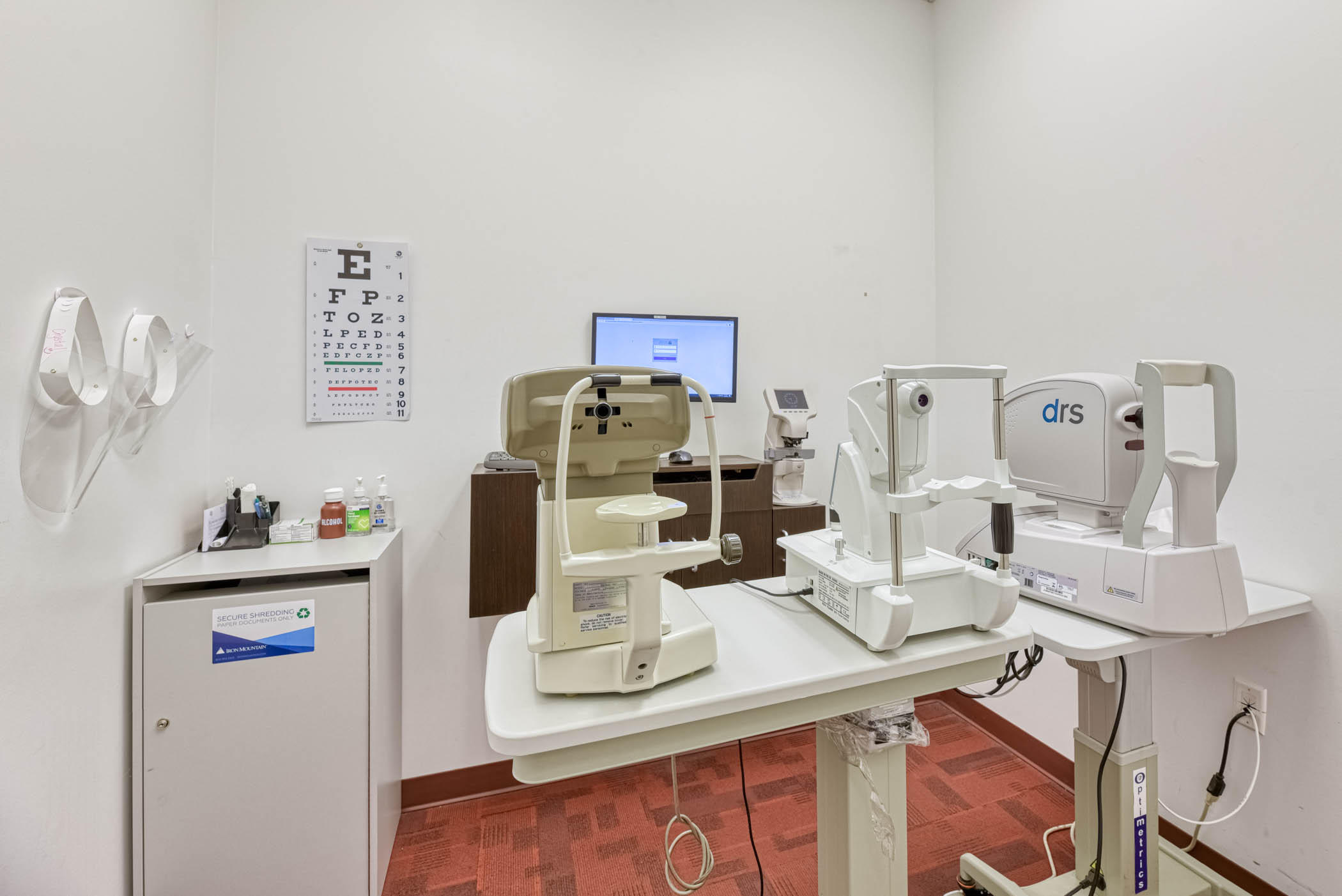 Eye Exam Equipment at Stanton Optical store in Merced, CA 95348