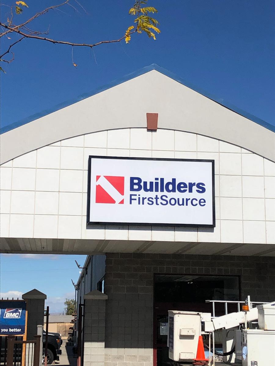 Builders FirstSource  front entrance in Boise ID.