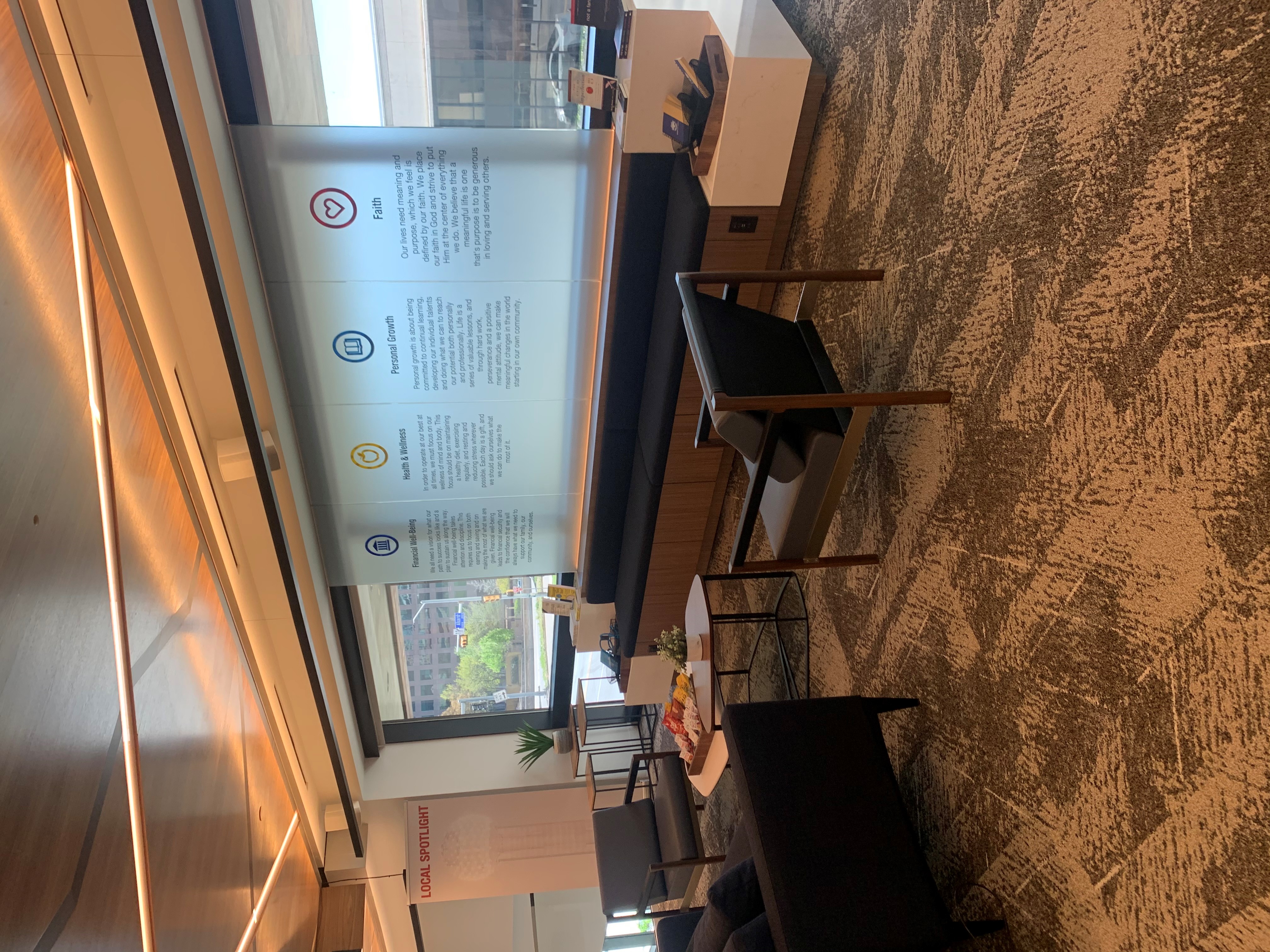 First United Bank - Dallas Preston Center - interior customer seating area