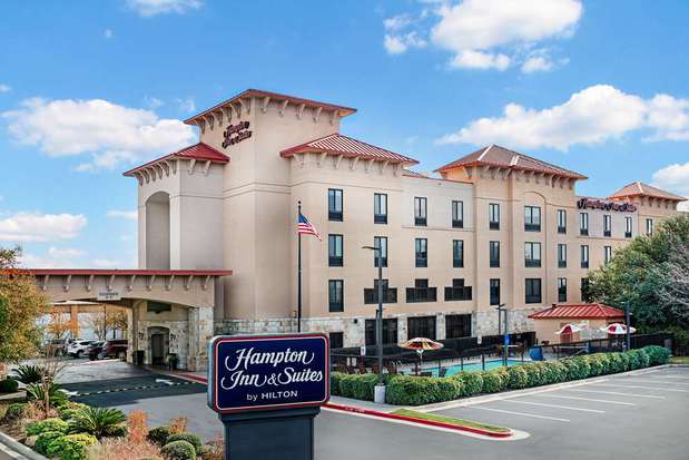 Images Hampton Inn & Suites San Marcos