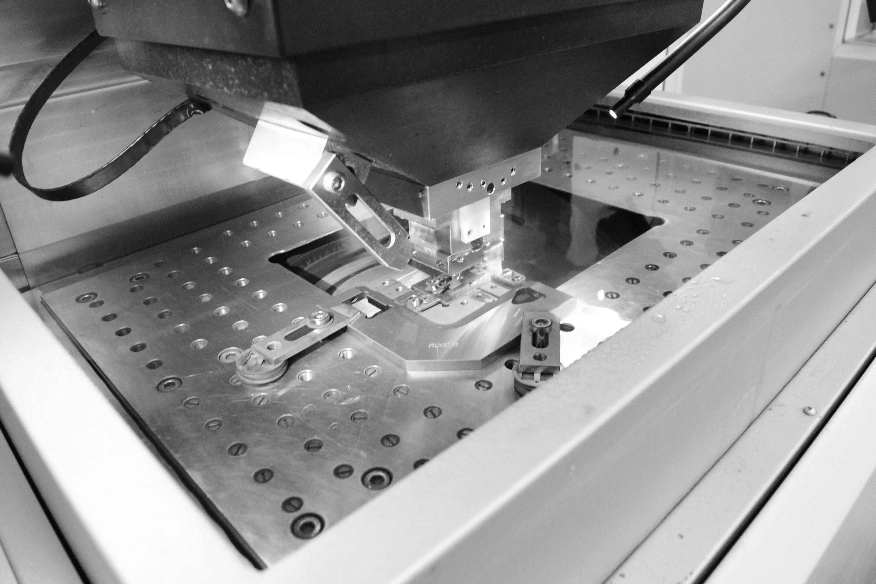 Bilder PROTOFIL Sàrl mécanique de précision