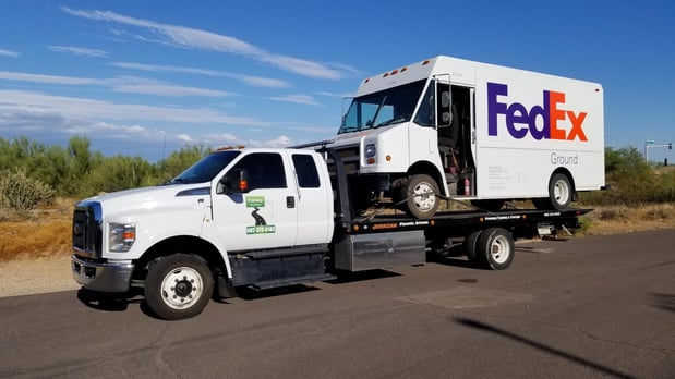 Images Freeway Towing & Storage