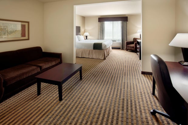 Images Holiday Inn Express & Suites Marble Falls by IHG