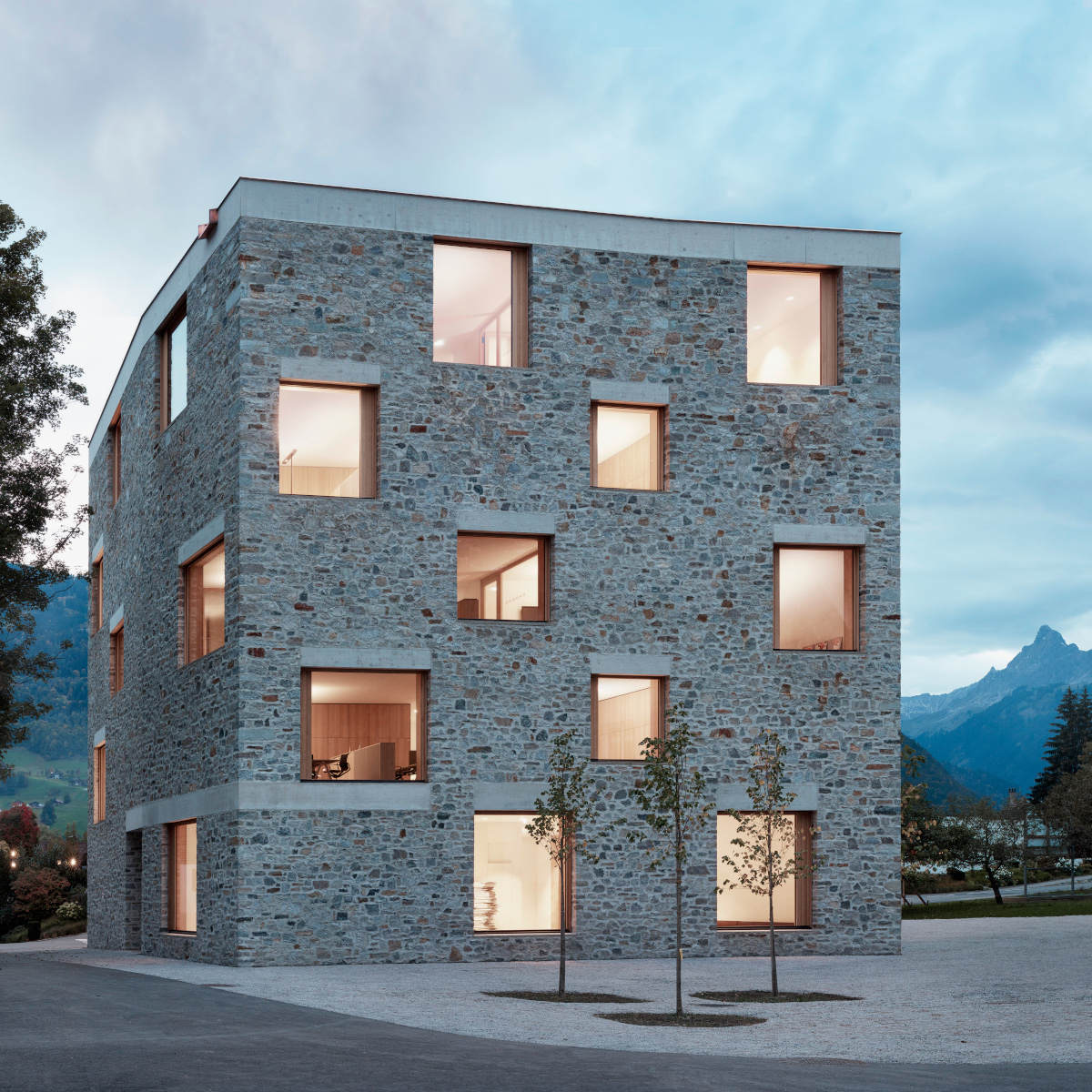 Bild 10 von Nägele Hoch- und Tiefbau GmbH