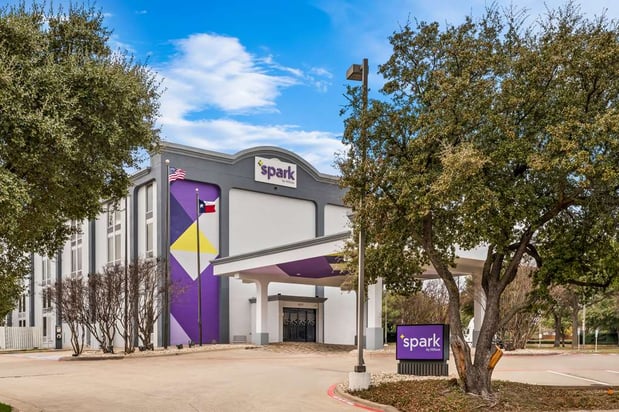 Images Spark by Hilton Richardson Dallas