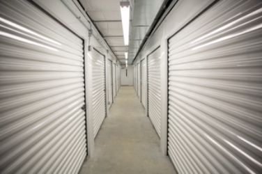Images Elanco Self Storage
