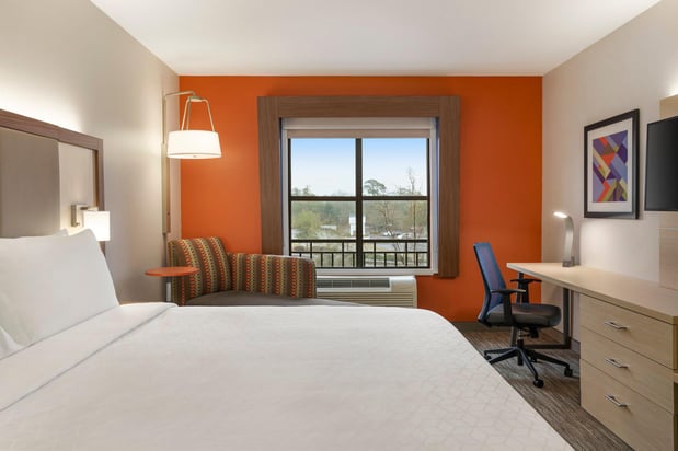 Images Holiday Inn Express & Suites Charleston - Mount Pleasant by IHG