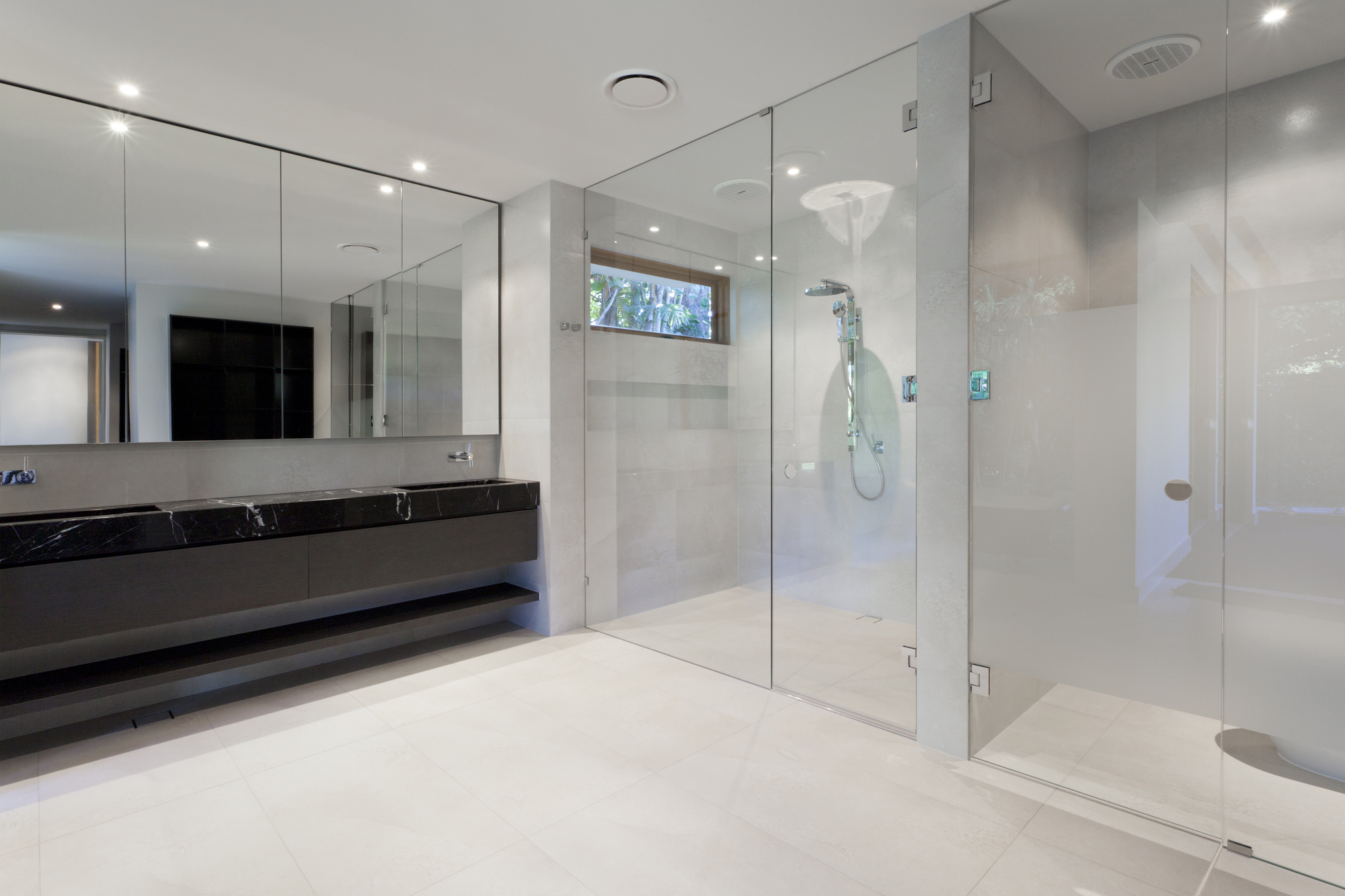Images Markham Glass & Mirror