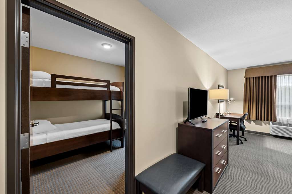 Images Best Western Plus Lacombe Inn & Suites