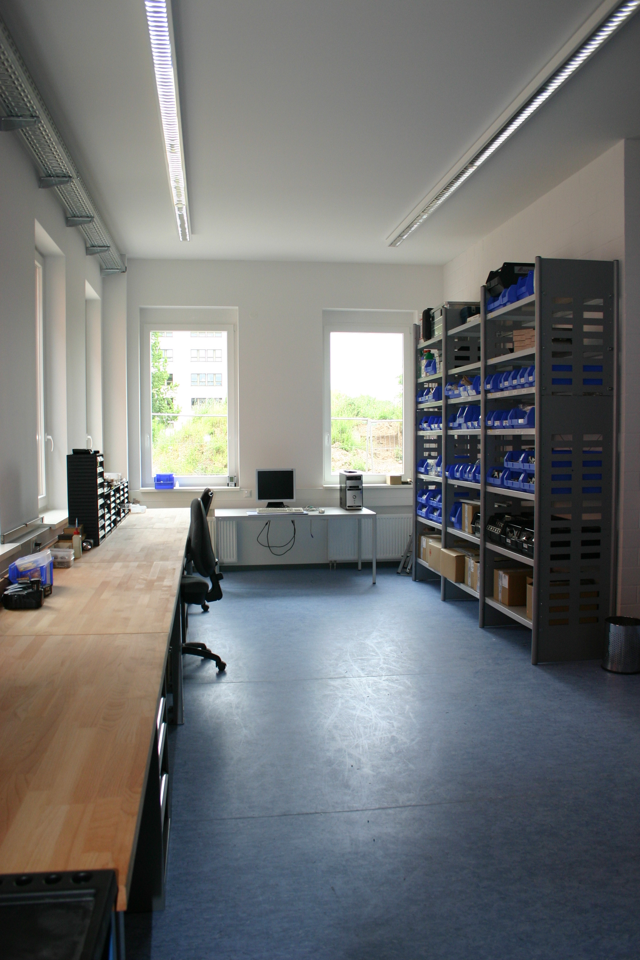 LLA Instruments GmbH & Co. KG, Justus-von-Liebig-Strasse 9/11 in Berlin