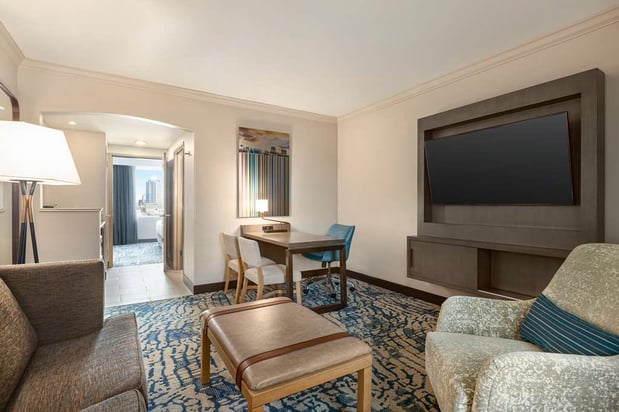 Images Embassy Suites by Hilton Tampa Downtown Convention Center