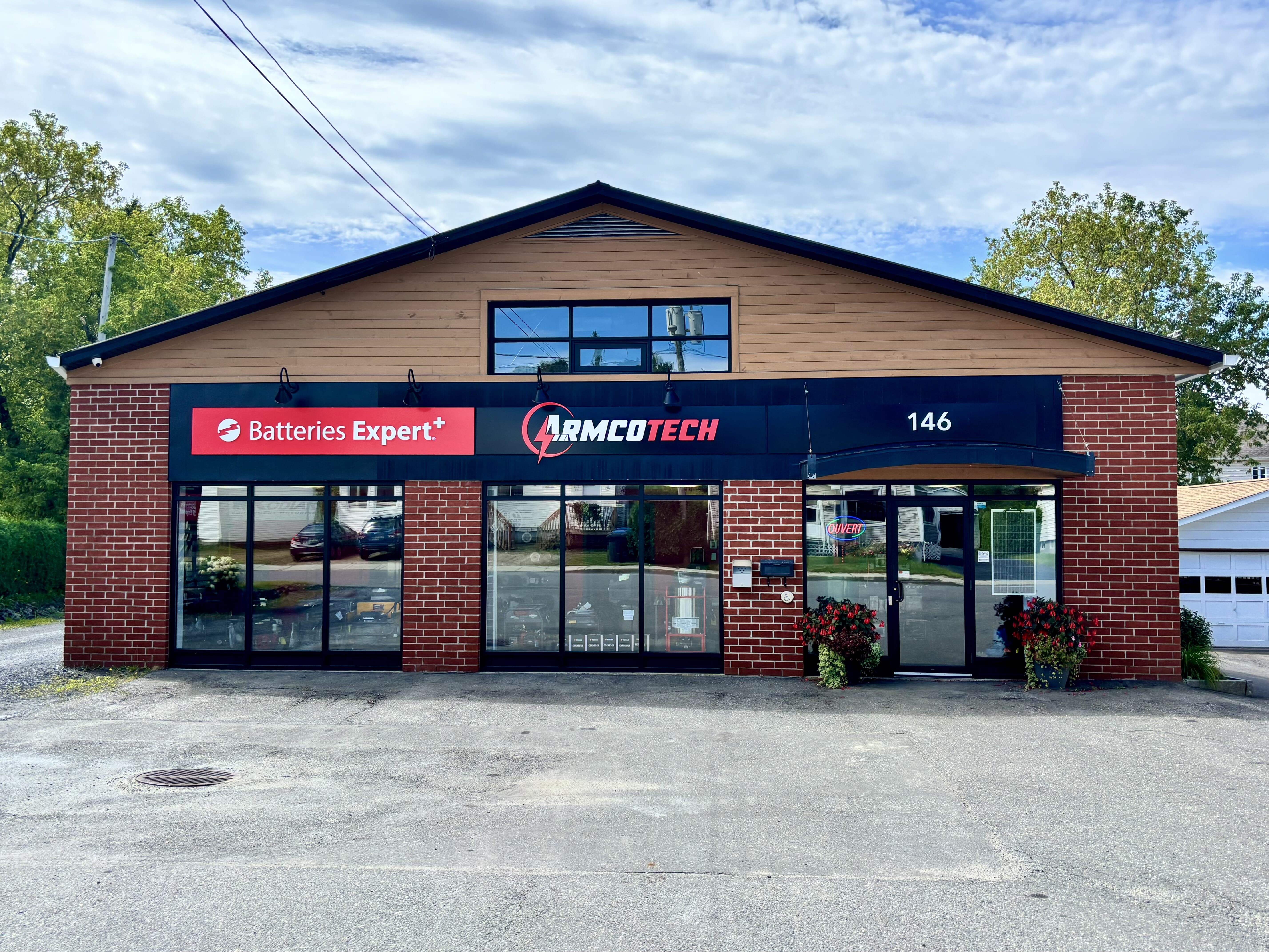 Images Batteries Expert+ Coaticook