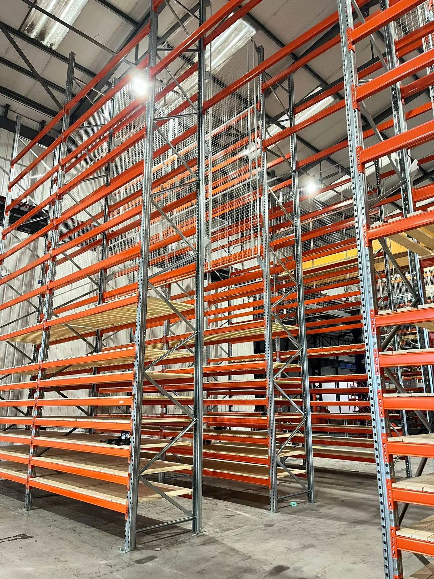 Images JP Storage Solutions Ltd