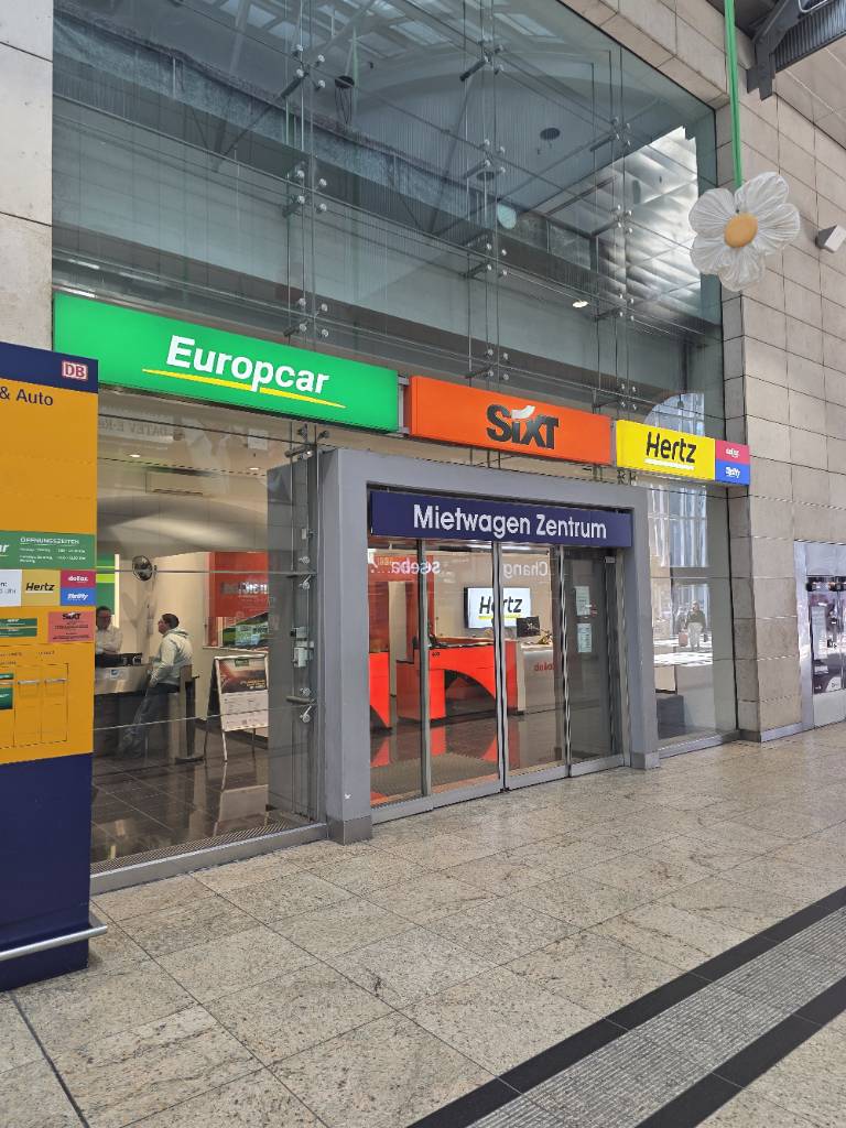 SIXT Autovermietung Köln Hauptbahnhof, Trankgasse 11 im Hbf in Köln