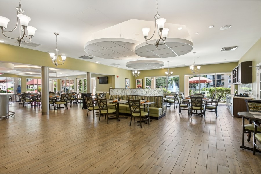 Fountainview dining room