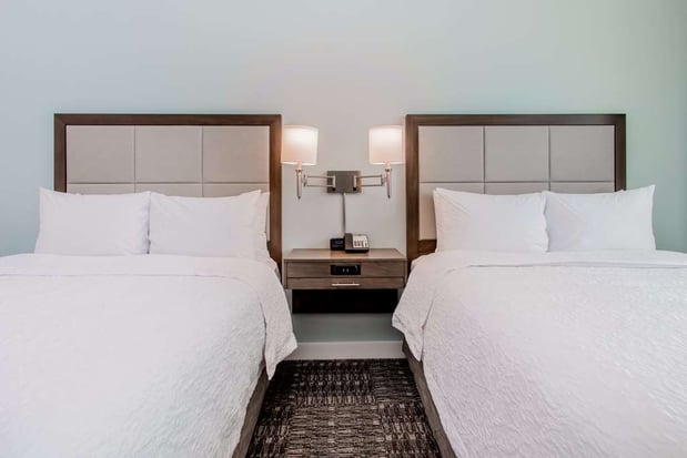 Images Hampton Inn & Suites Panama City Beach-Beachfront