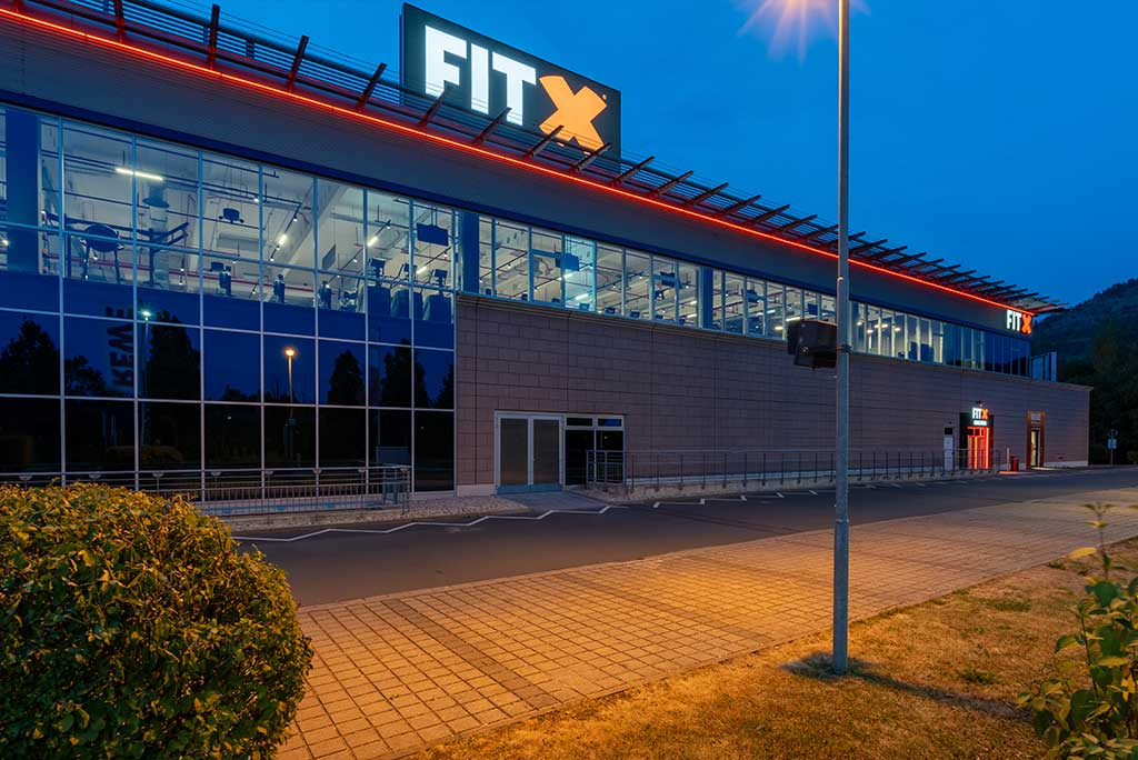 FitX Fitnessstudio in Jena - Logo