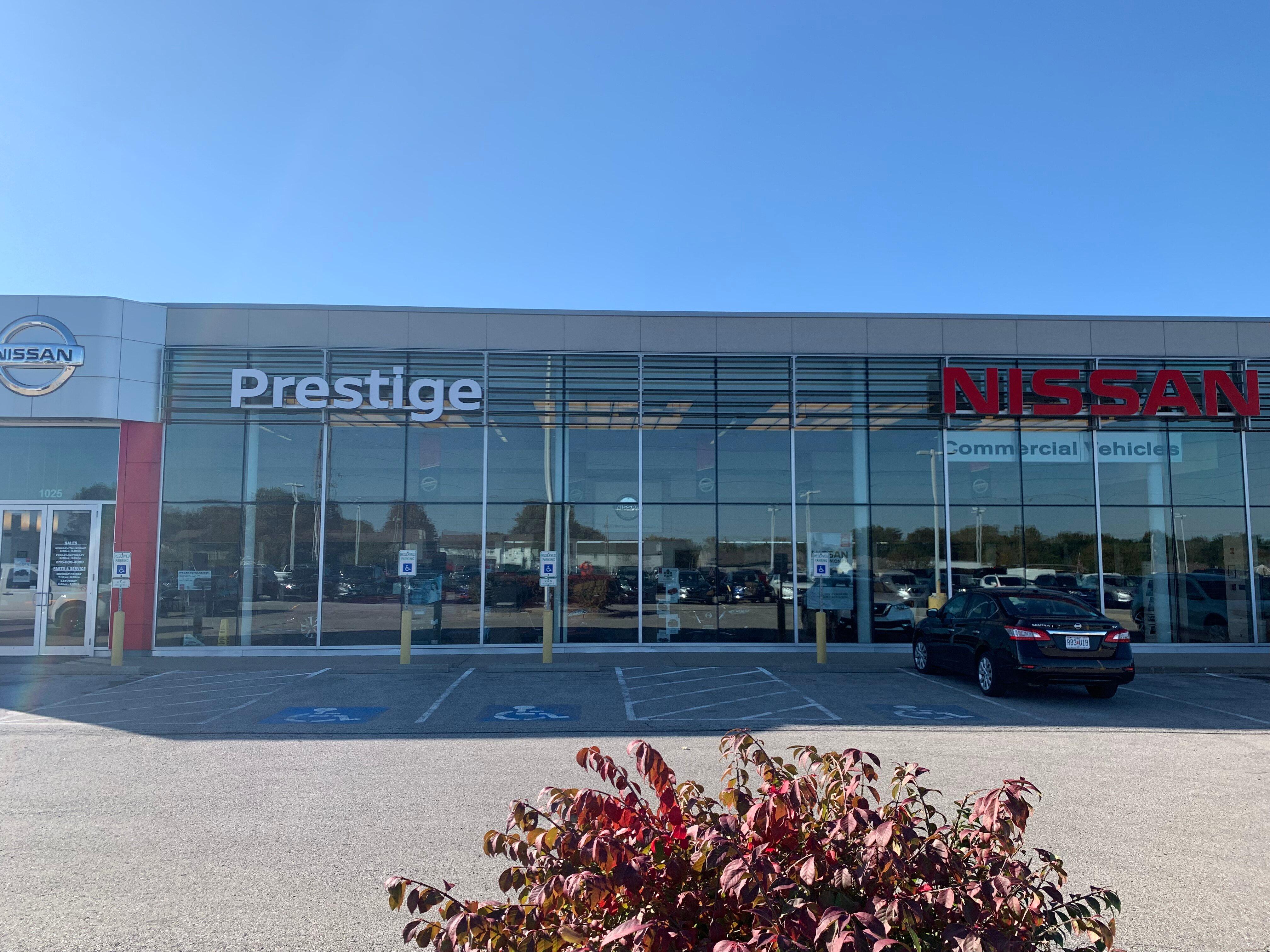 Prestige Nissan Lee's Summit Photo