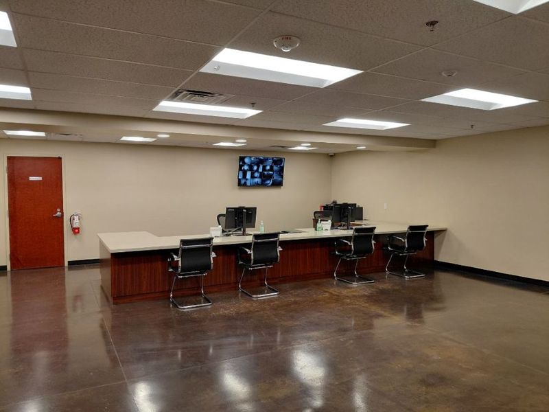 Images Extra Space Storage