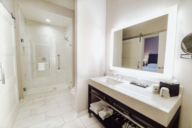 Images Embassy Suites by Hilton Louisville Downtown