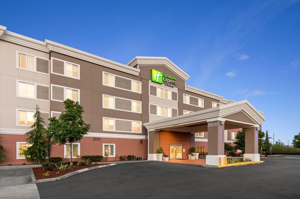 Images Holiday Inn Express & Suites Sumner - Puyallup Area by IHG