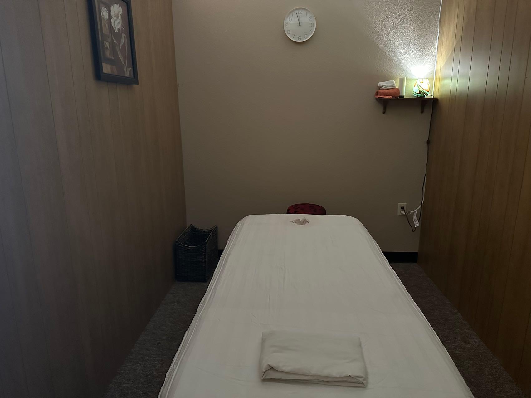 Relax Massage Reflexology, 2088 Lowes Dr, Ste I, Clarksville, TN - MapQuest