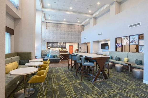 Images Hampton Inn & Suites Cincinnati Liberty Township