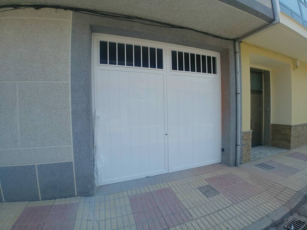 Images Subipuertas