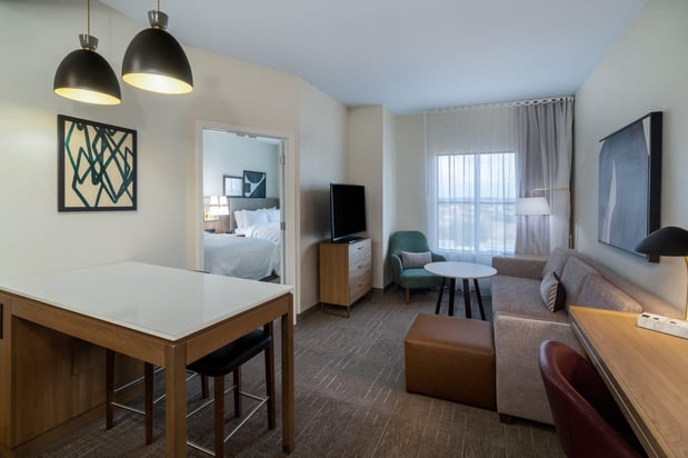 Images Staybridge Suites Flowood – NW Jackson by IHG