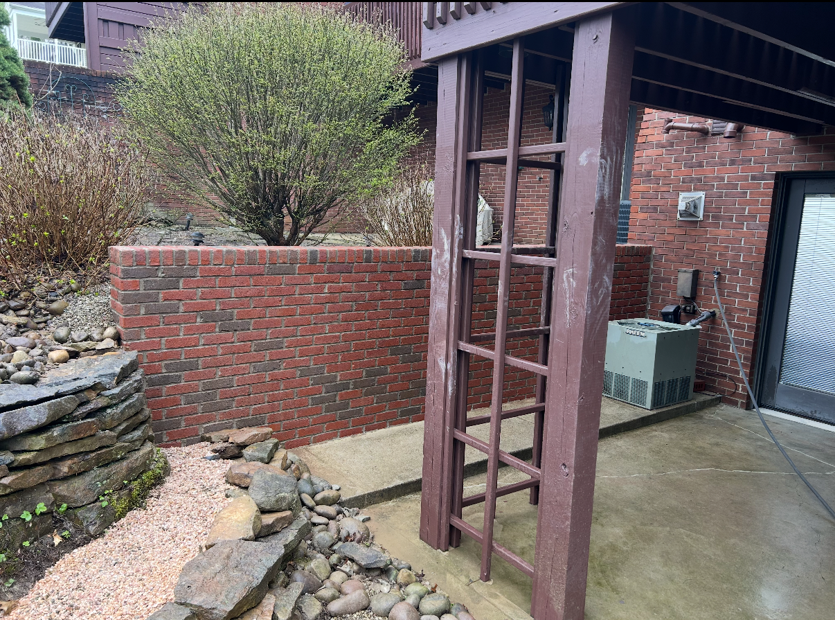 Specializes in brick pointing, chimney repair, and masonry services.