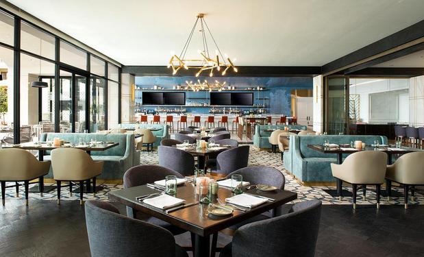 Images AVEO Table + Bar