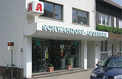 Aussenansicht der Schwandorf-Apotheke Diedelsheim