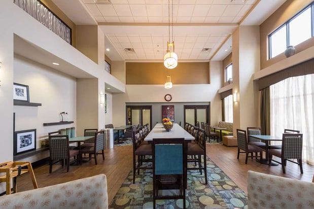 Images Hampton Inn & Suites Jamestown