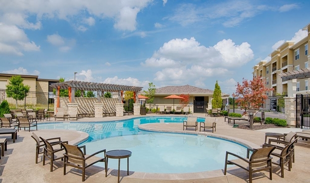Images Residences at Prairiefire